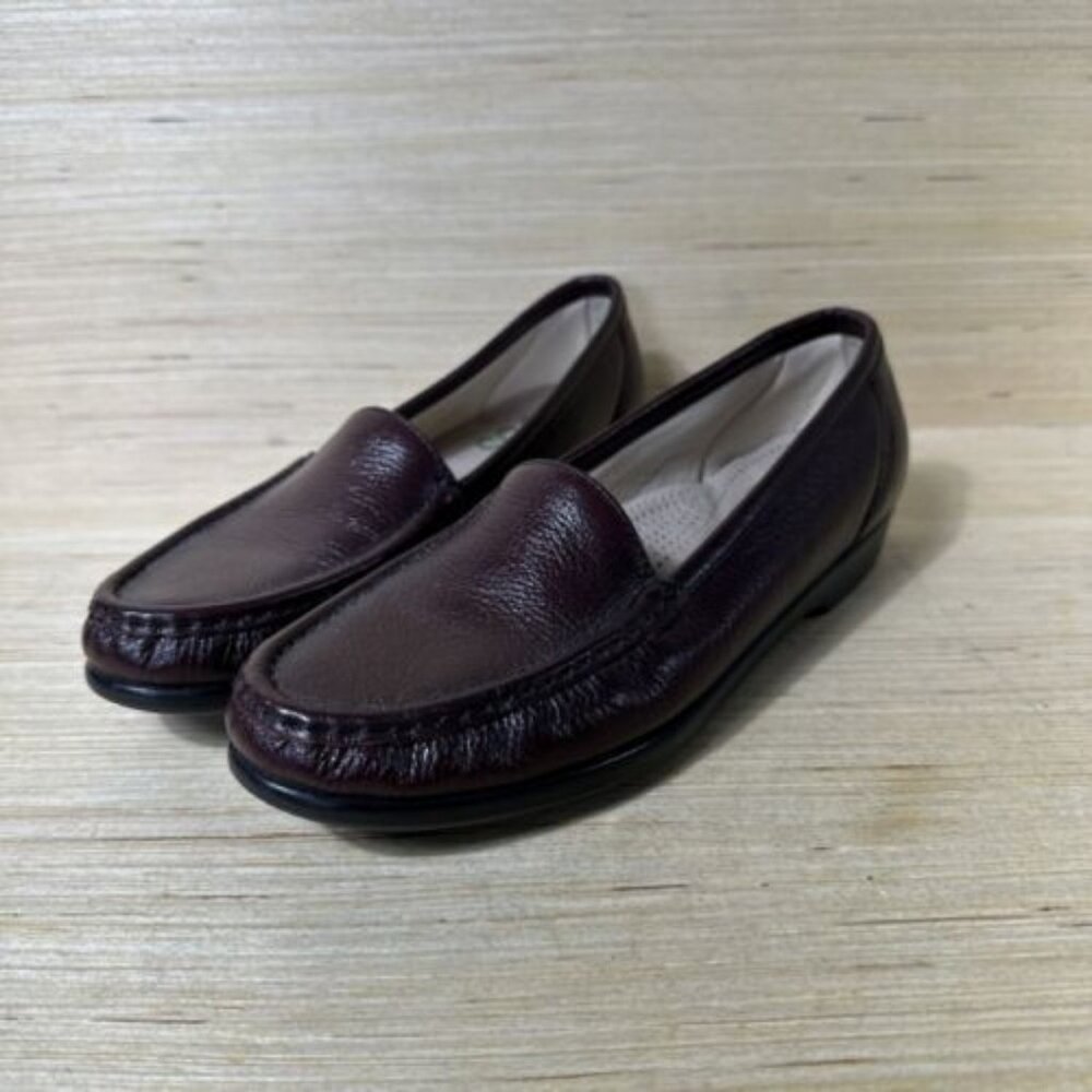 SAS TRIPAD COMFORT FOOTBED SHOE Women's SIZE 9S Burgundy Made In USA